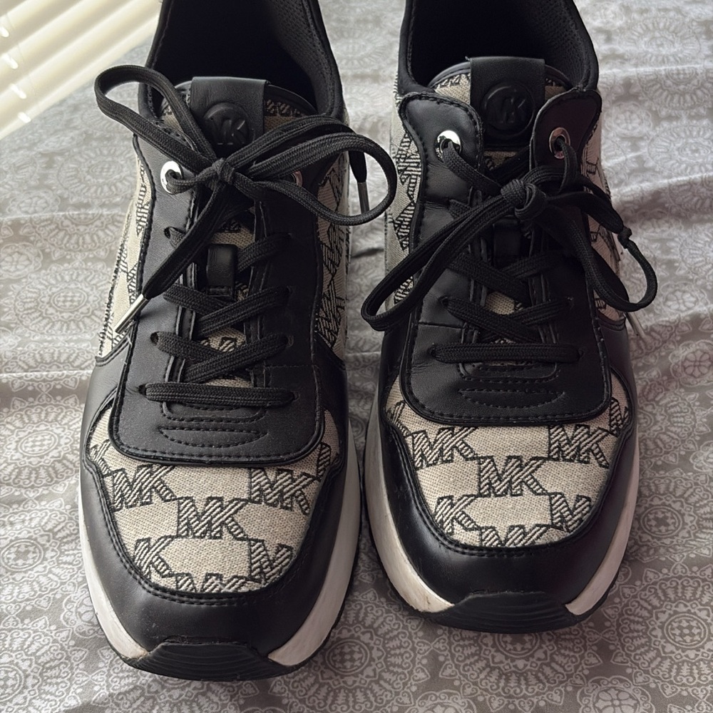 Michael Kors Black and Cream Platform Sneakers